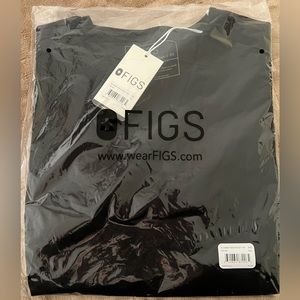 Figs Black Three-Pocket Scrub Top - XS